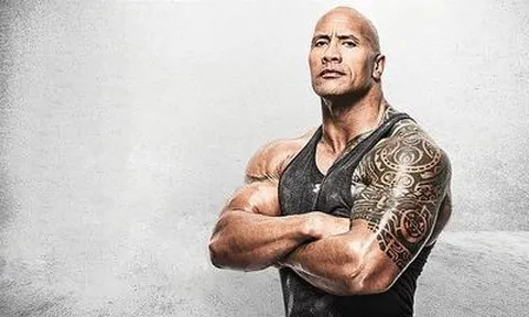 Cả gia đình siêu sao Holywood "The Rock" nhiễm COVID-19